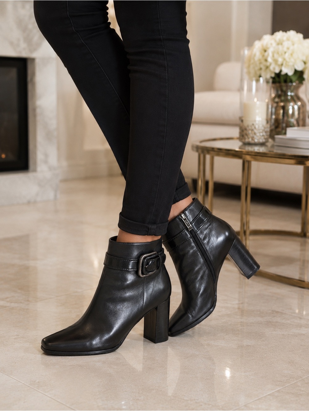 Via Spiga Black Leather Ankle Booties